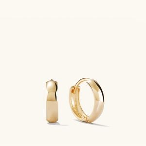 Mejuri 14K Bold Huggie Hoops